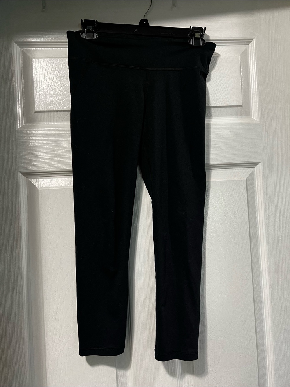 Under Armour Black CaprI Heat Gear Leggings